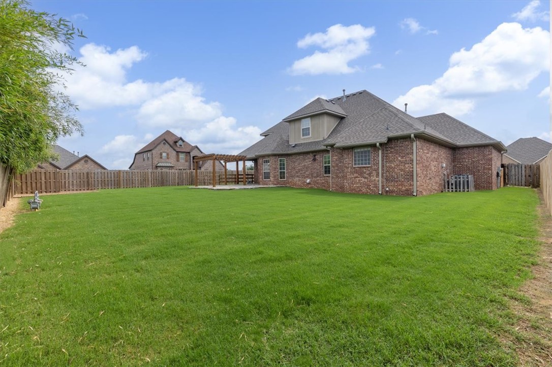 main property photo 46