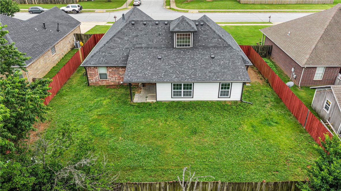 main property photo 26