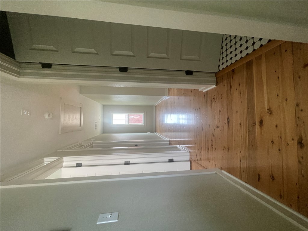 property viewer photo 7