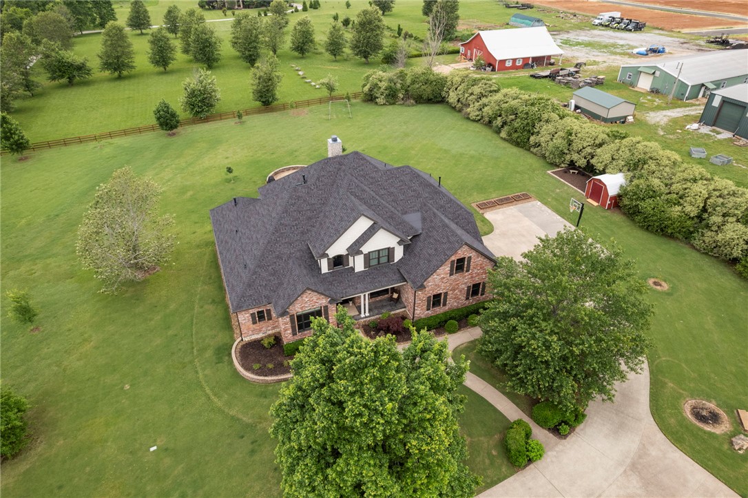main property photo 39
