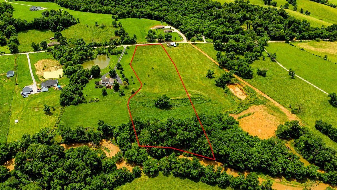 main property photo 31
