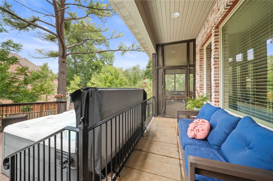 main property photo 30
