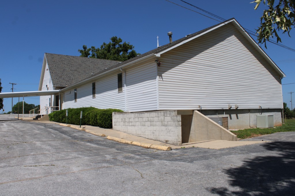 main property photo 33