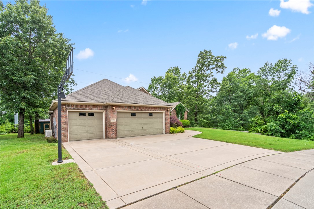 main property photo 35