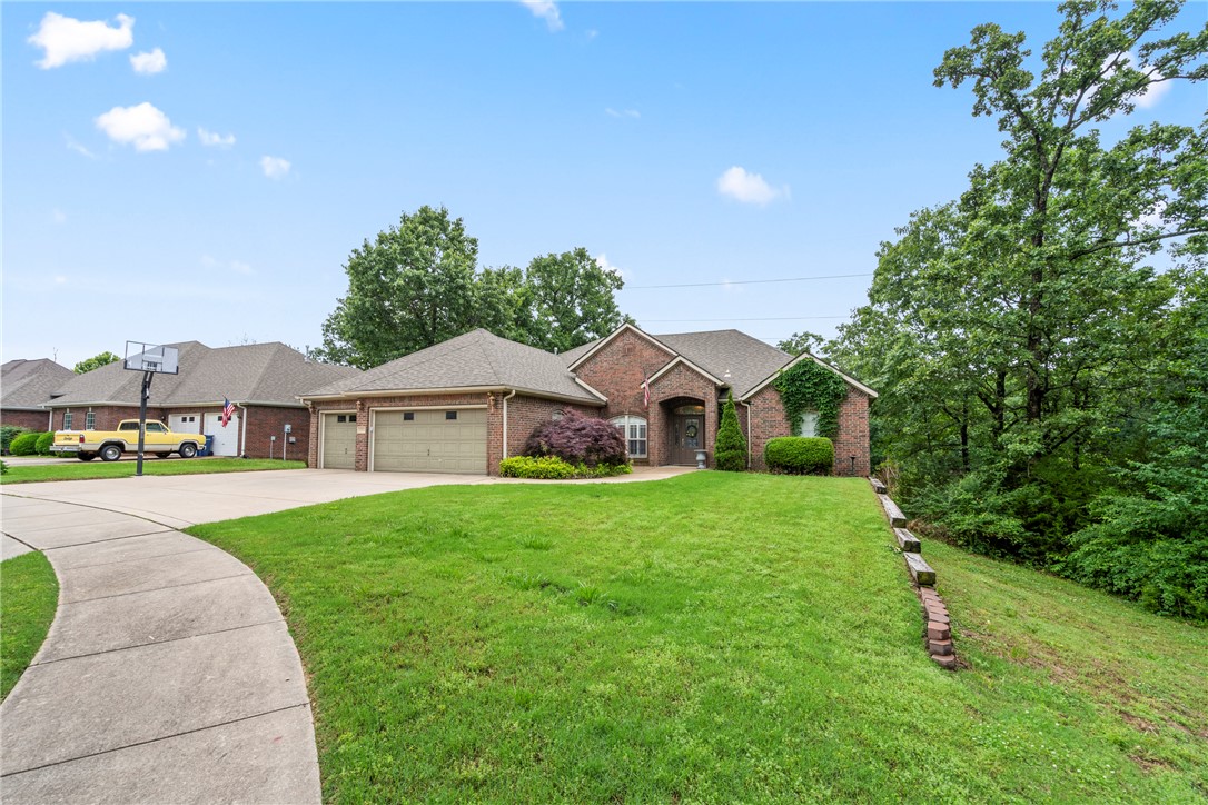 main property photo 36