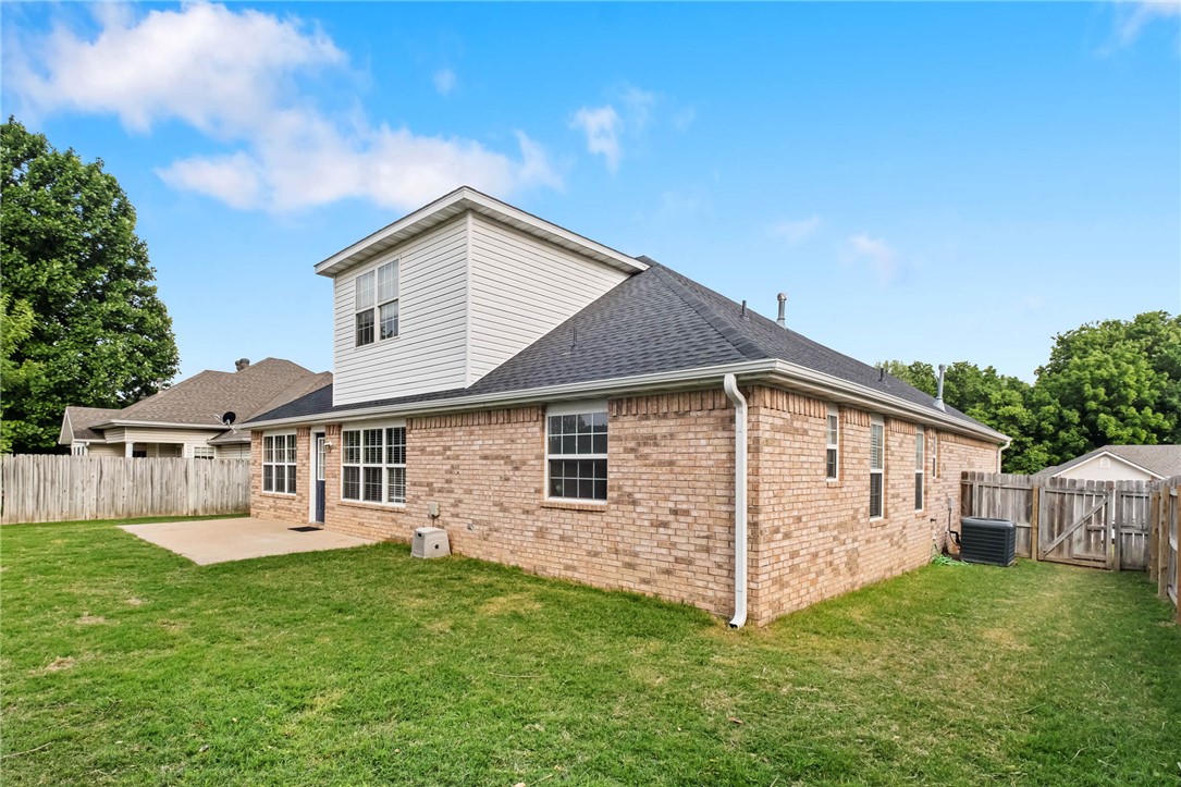 main property photo 26