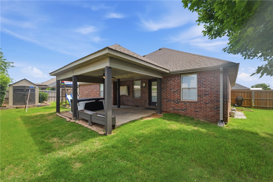main property photo 2