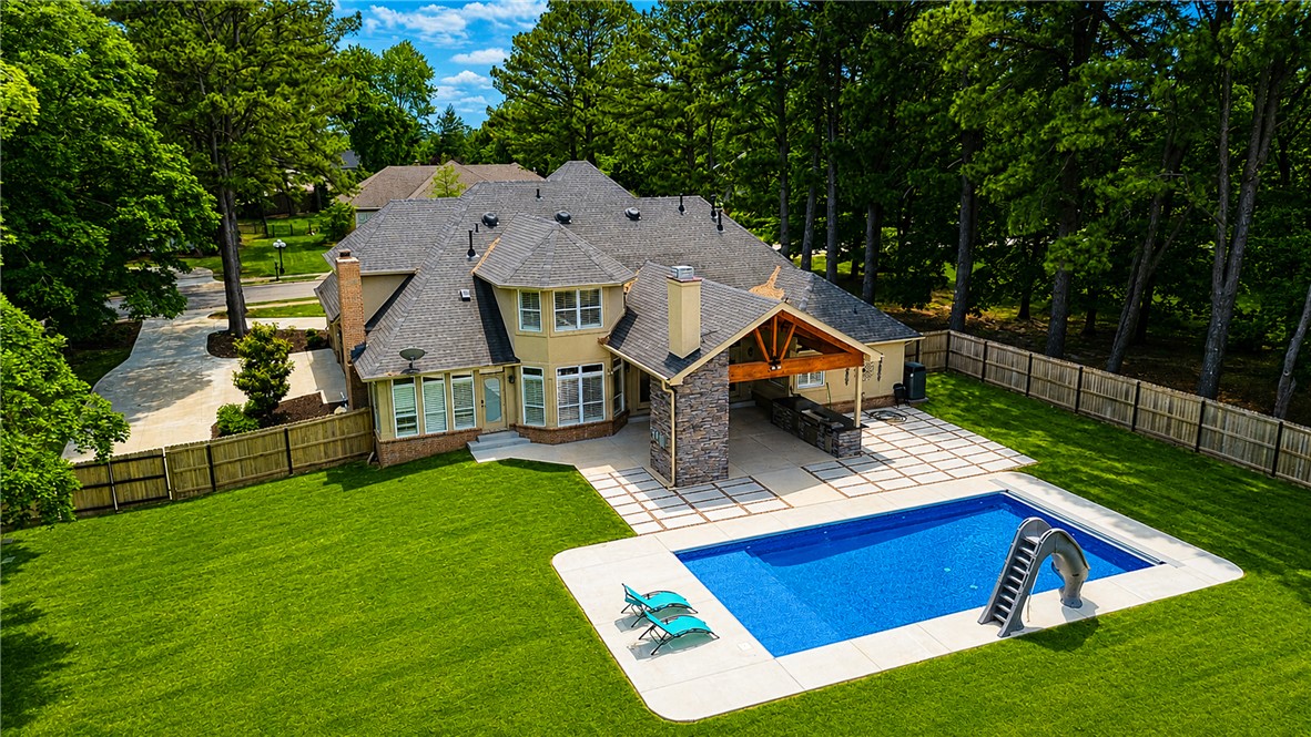 main property photo 48