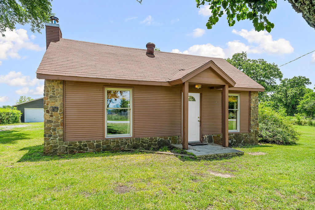 main property photo 2