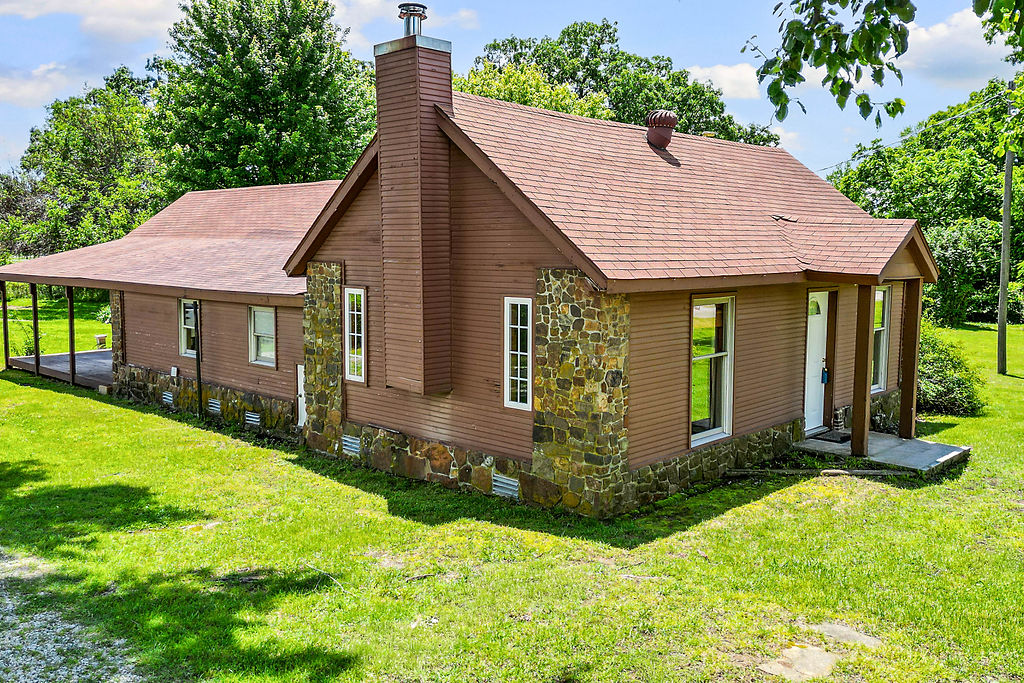 main property photo 5