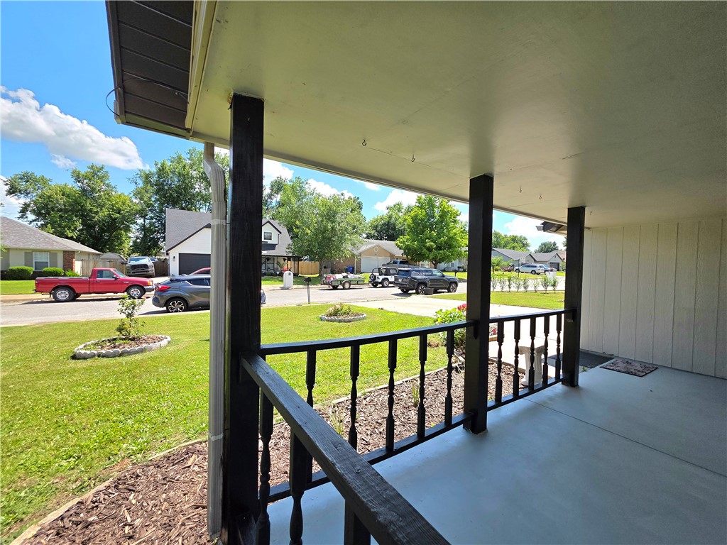 main property photo 12