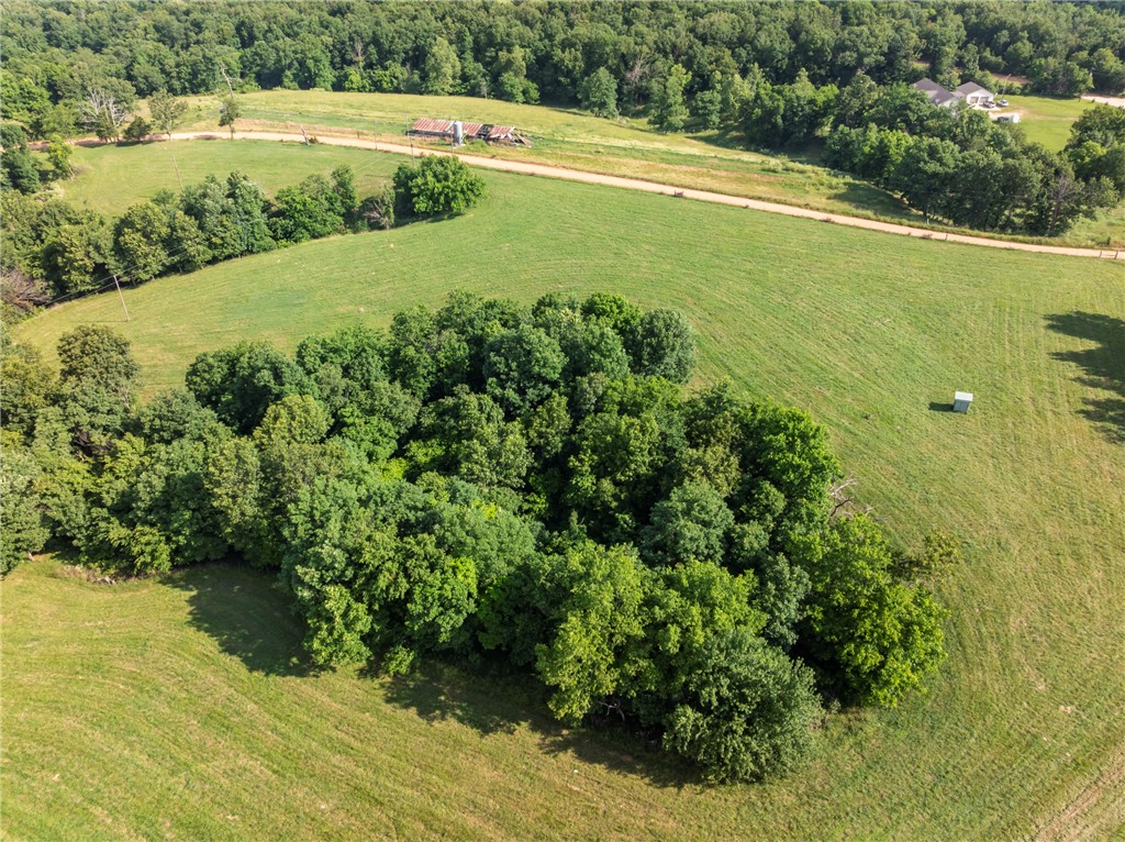 main property photo 15