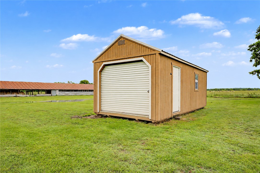 main property photo 35