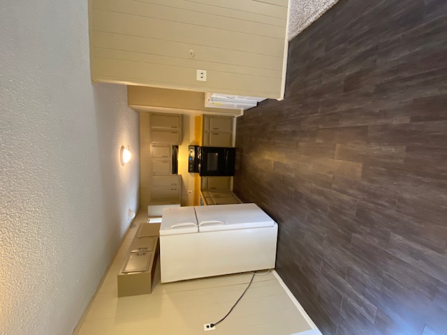 property viewer photo 4