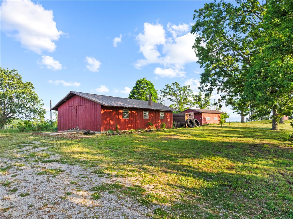 main property photo 36