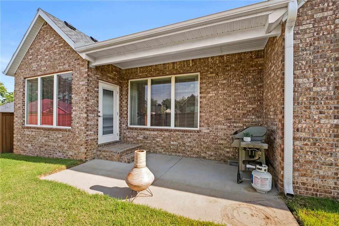 main property photo 21