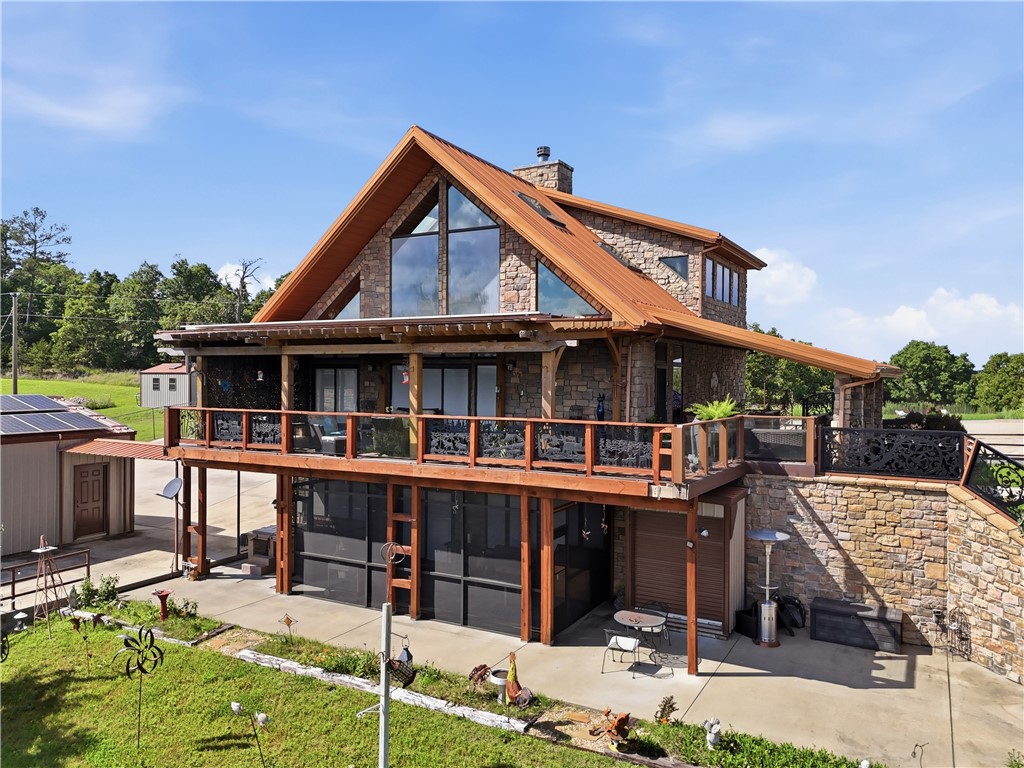 main property photo 2