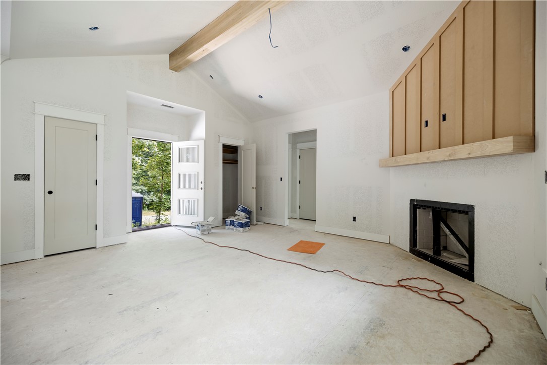 property viewer photo 18