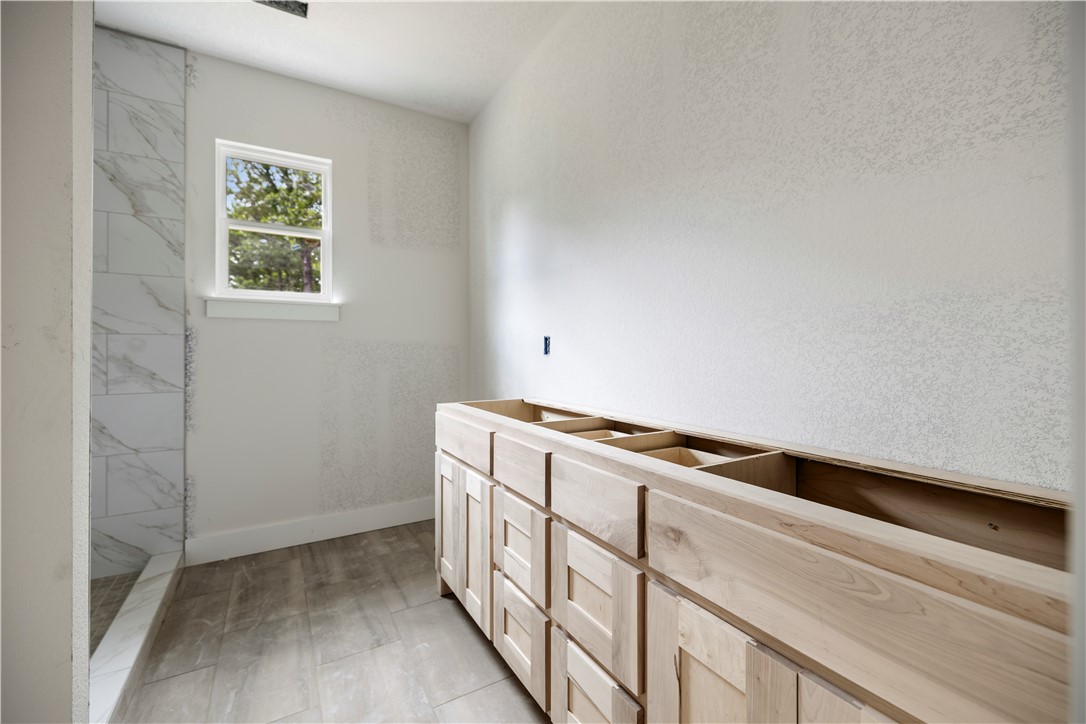 property viewer photo 23