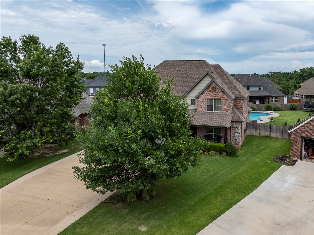 main property photo 47