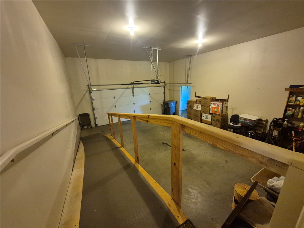 main property photo 50