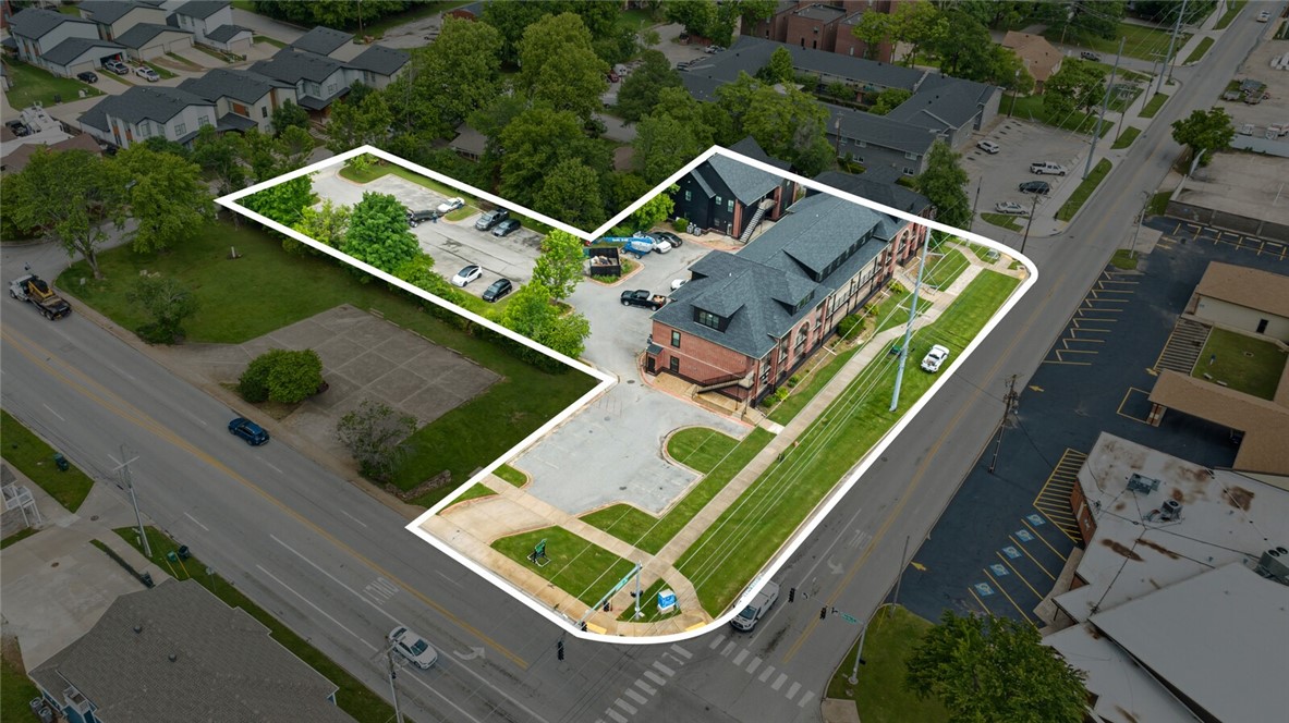 main property photo 42