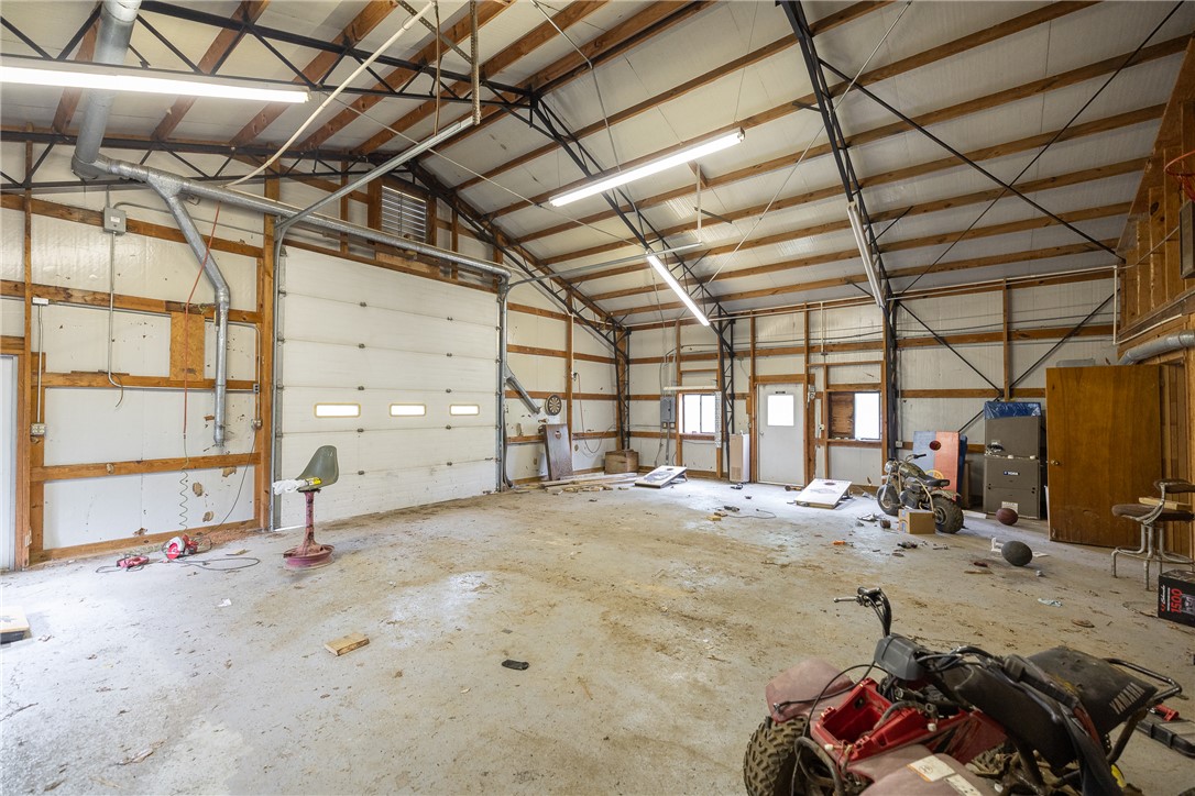 main property photo 41