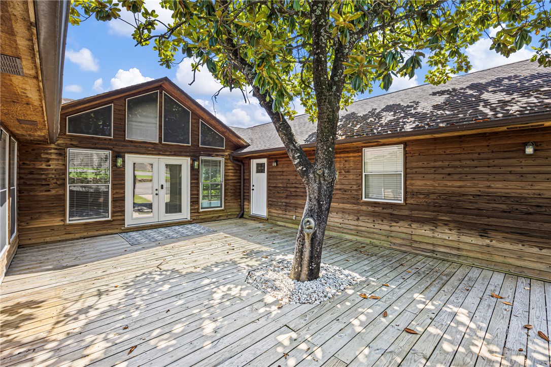 main property photo 31