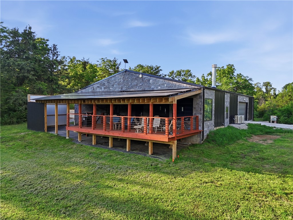 main property photo 24