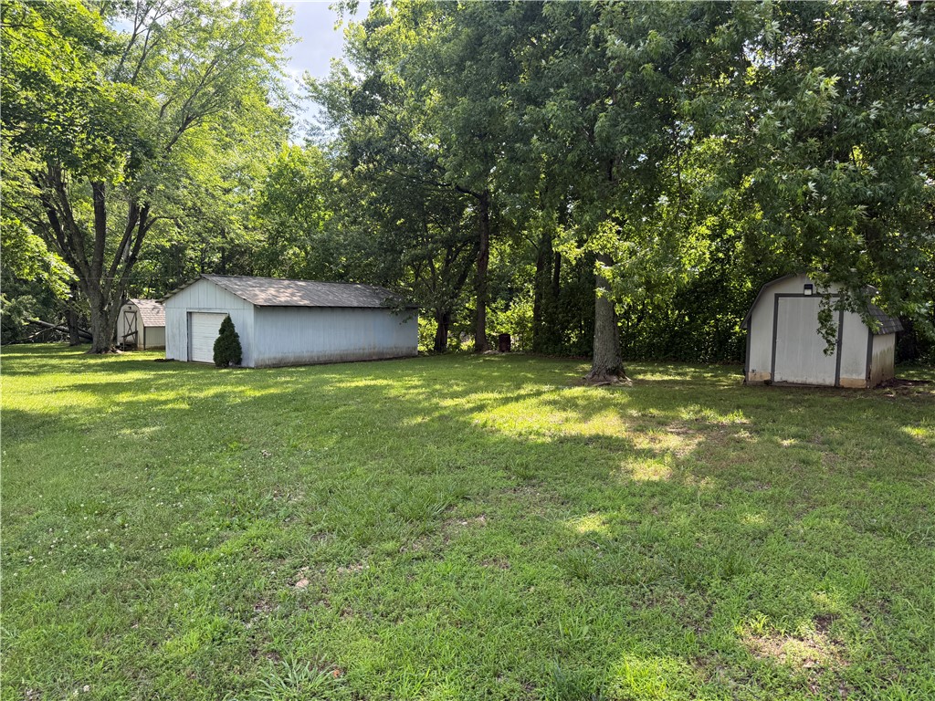 main property photo 44