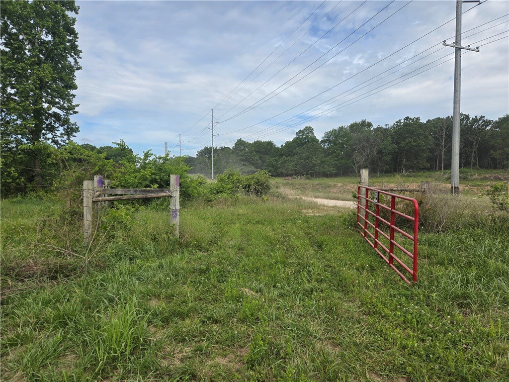 main property photo 8