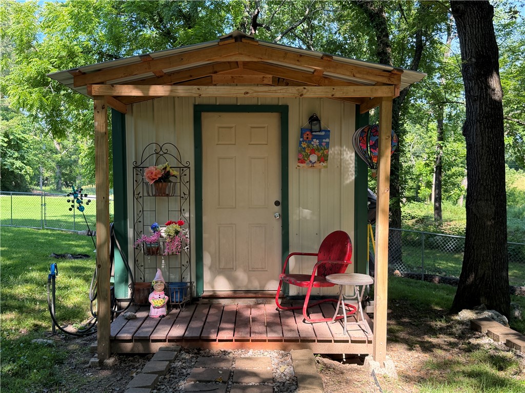 main property photo 22