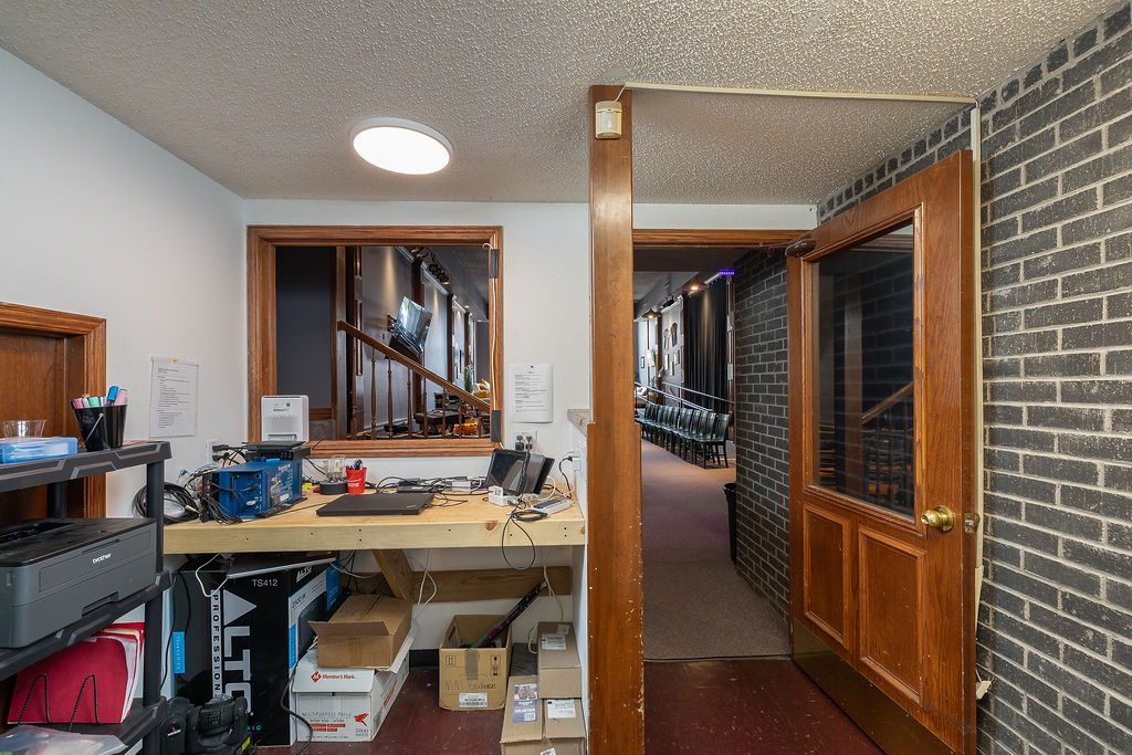 main property photo 17