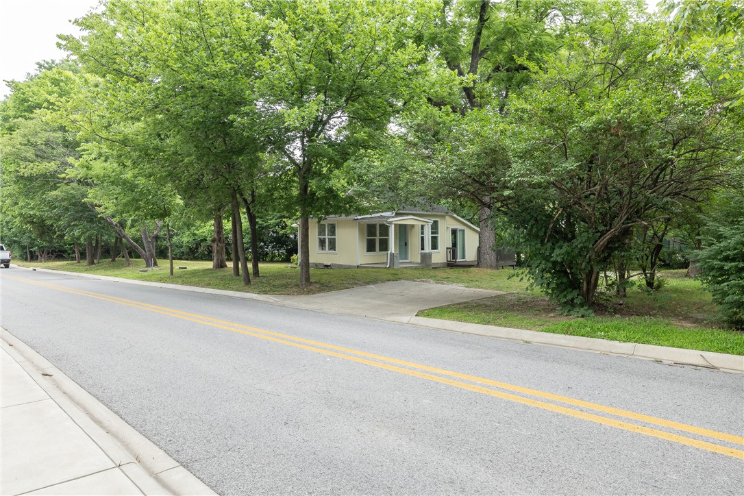 main property photo 24