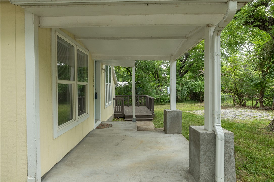 main property photo 4