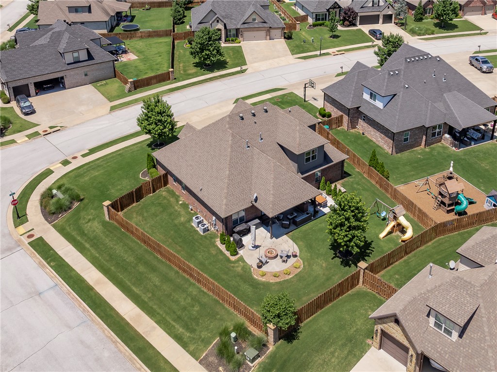 main property photo 35