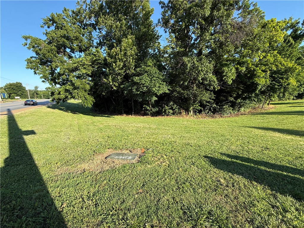 main property photo 6