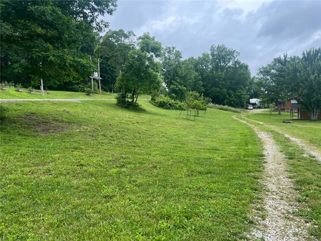 main property photo 13