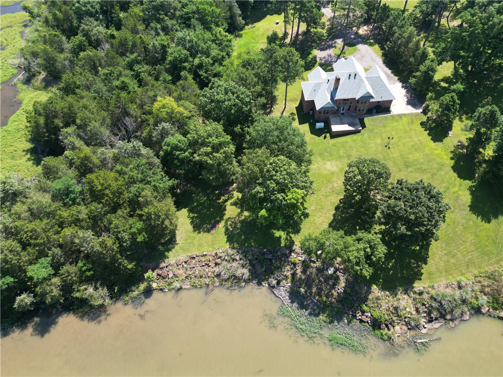 main property photo 50