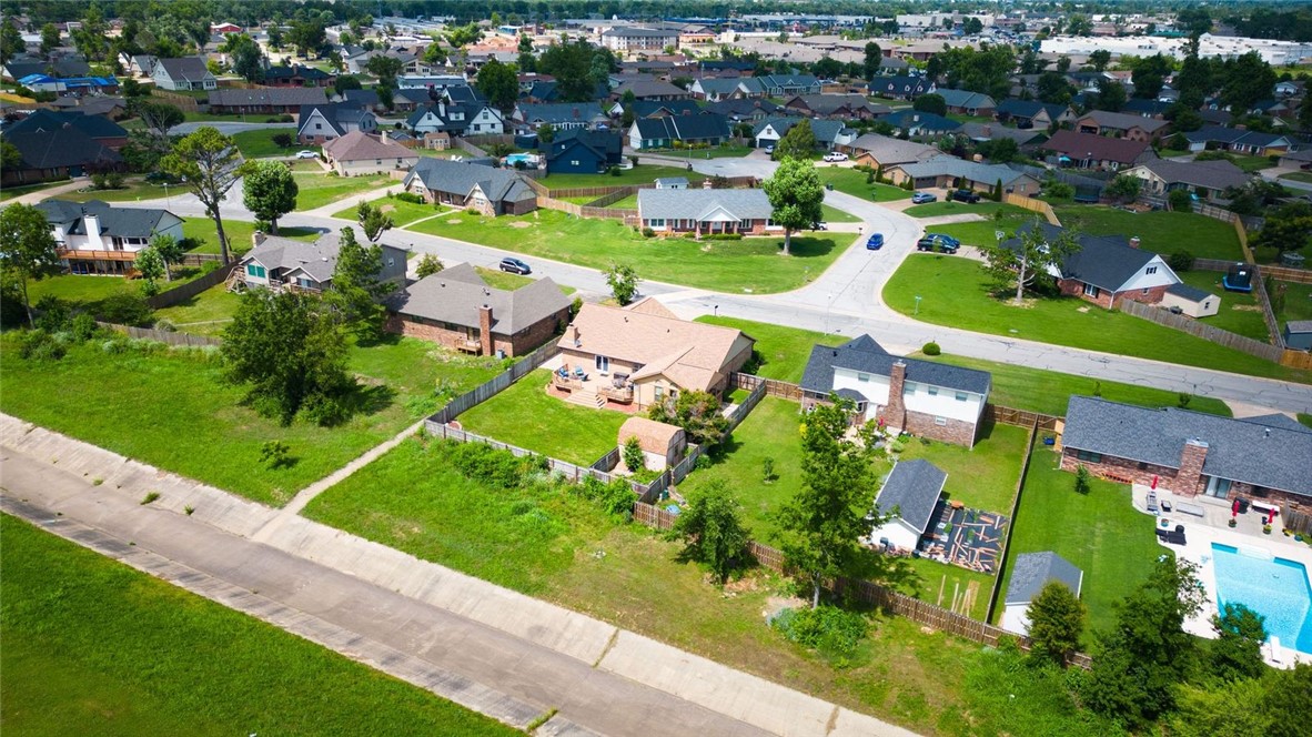 main property photo 48