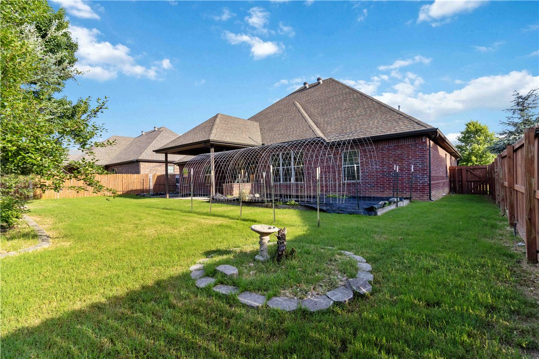 main property photo 27