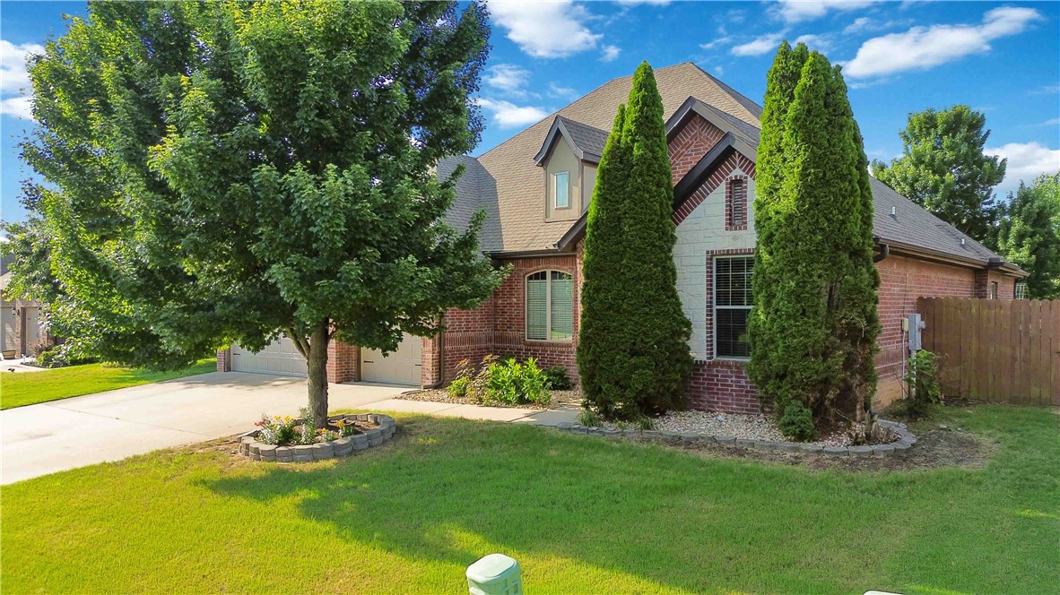 main property photo 6
