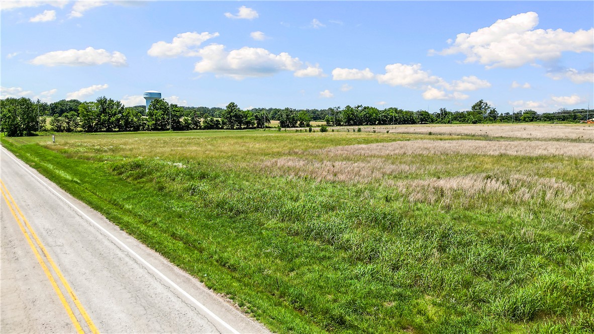 main property photo 16