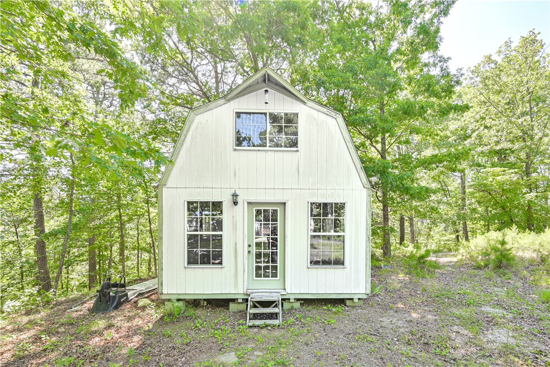 main property photo 36