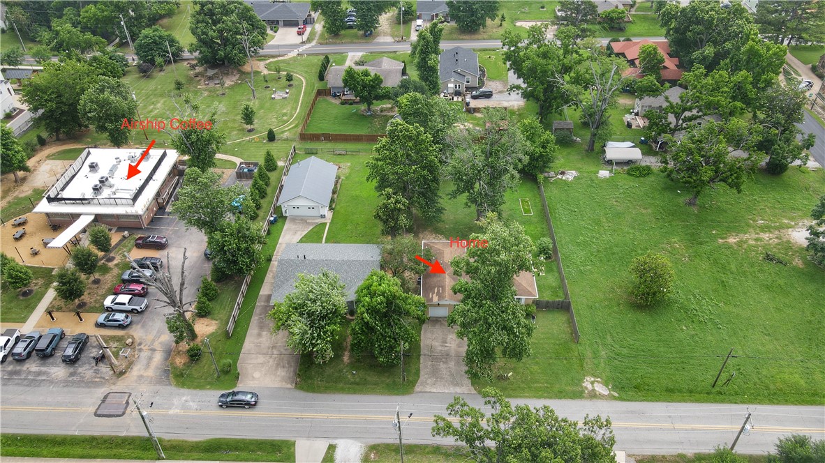 main property photo 9
