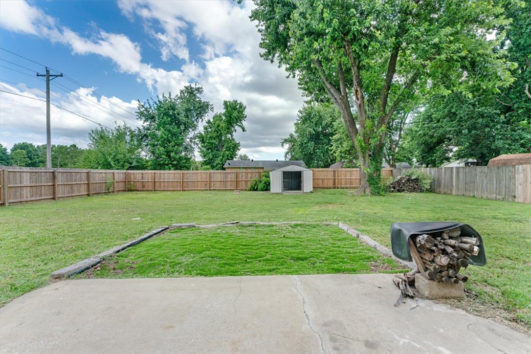 main property photo 32