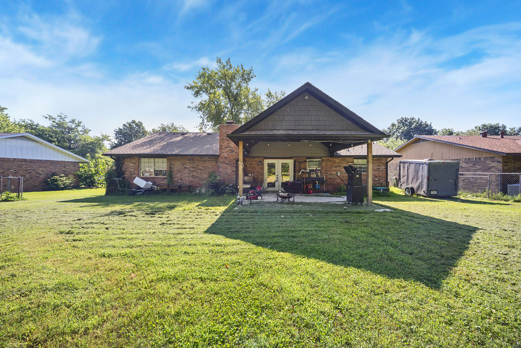 main property photo 21