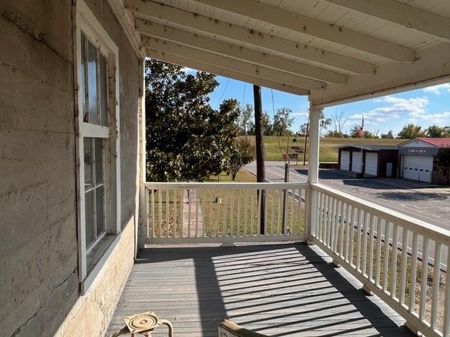 main property photo 6