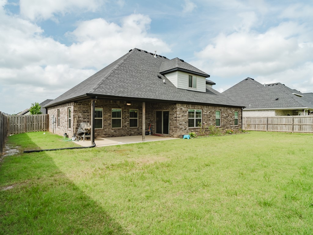 main property photo 24