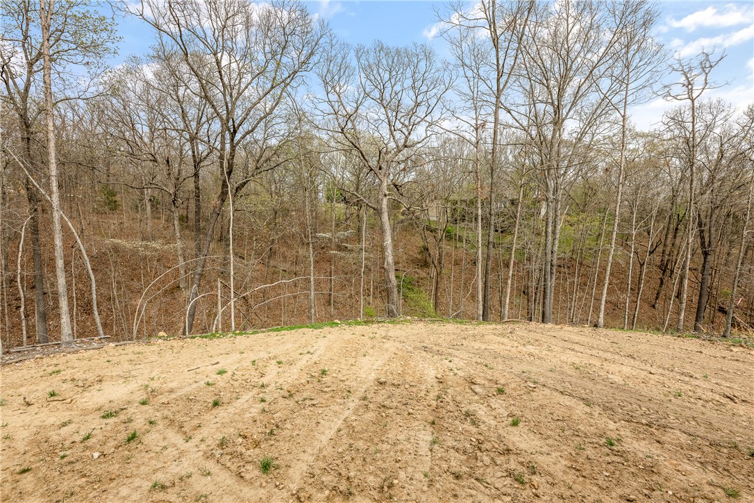 main property photo 23